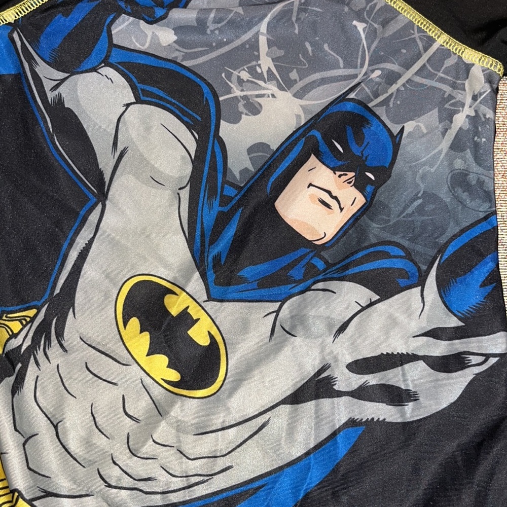 Batman Rash Guard Swim Shirt Boy Size 3T - Picture 3 of 5